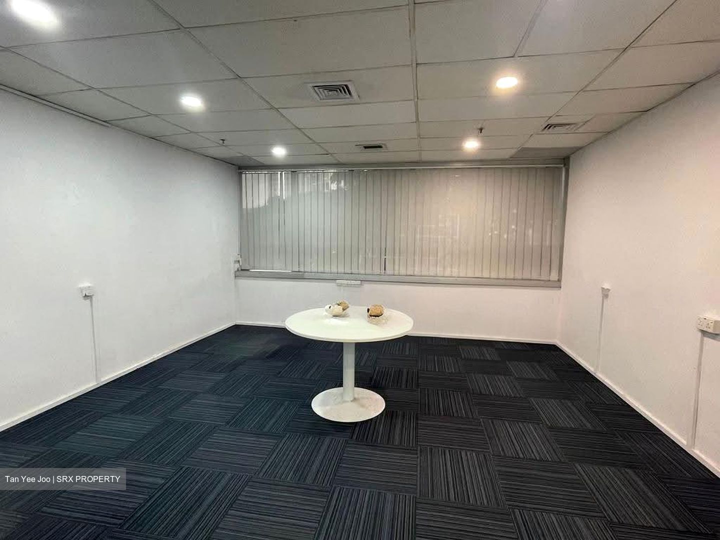 North Bridge Centre (D7), Office #617280081